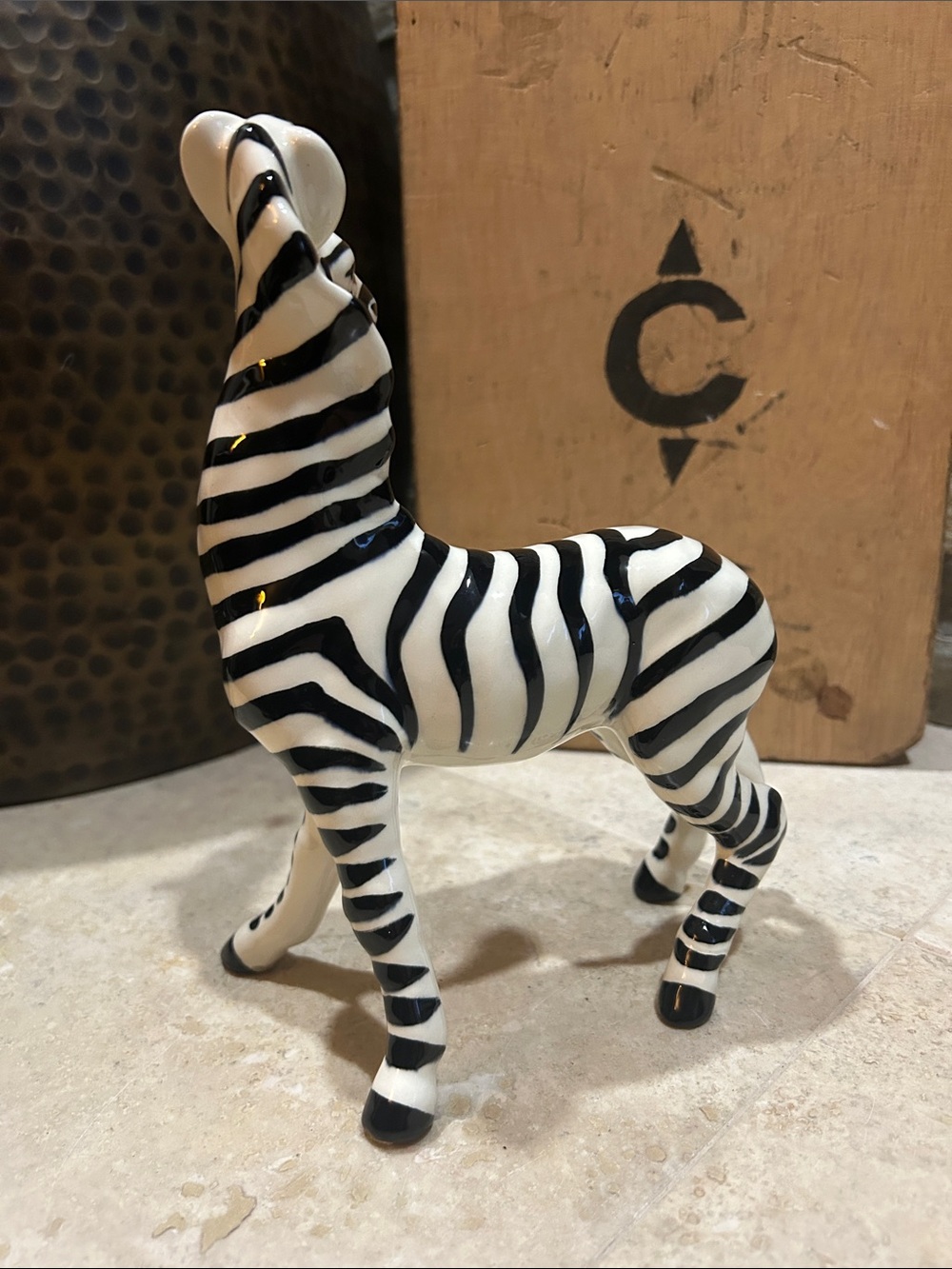 vintage Robert Simmons Pottery zebra figurine named "Zig” - Picture 4 of 11